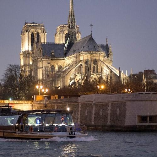 Dîner-croisière gastronomique sur la Seine