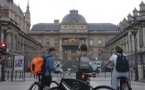 Paris Evening City of Lights Small Group Bike Tour & Boat Cruise