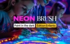 Neon Brush Kids : Un cours de peinture sous les néons en famille