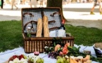 Parisian Romantic Picnic