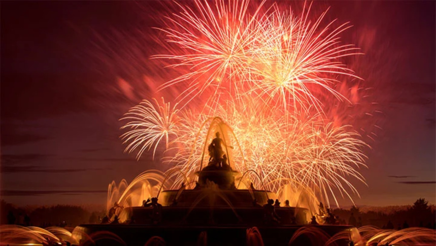 Lors de soirées exceptionnelles, les jardins de Versailles s'illuminent © château de Versailles