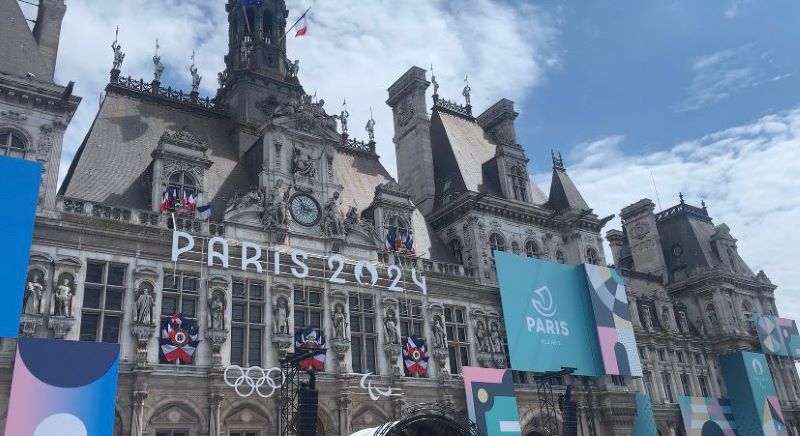 L'Hôtel de Ville de Paris se transforme en fan zone pour les JO © Emma Pauchont